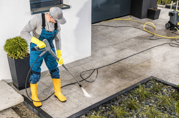 Why Choose Our Certified Pressure Washing Experts for Your Project Needs in Selma, TX?